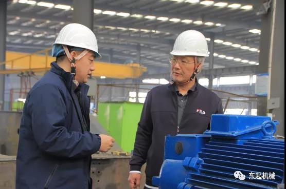 河南工業大學機電工程學院院長、碩士研究生導師惠延波教授等一行蒞臨東起集團參觀考察